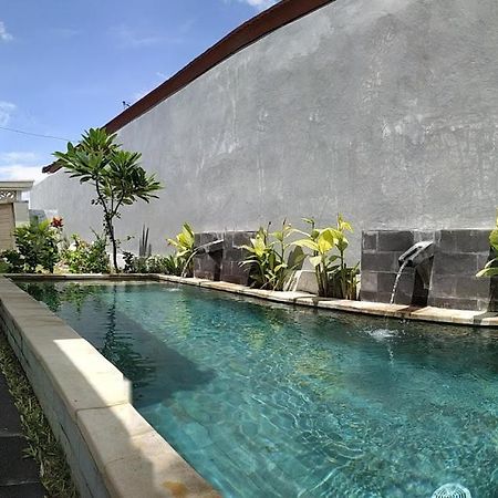 Villa Santika Banjar  Extérieur photo